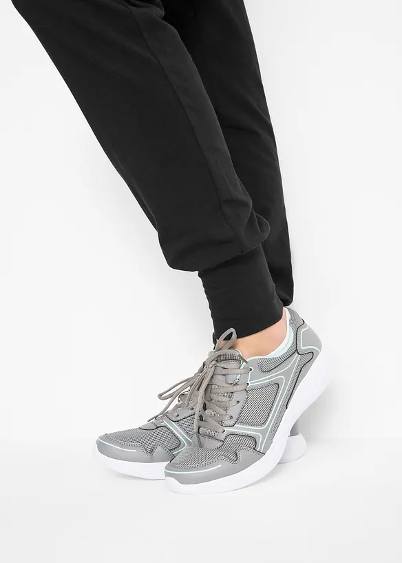 Joggpants in een katoenmix, bonprix