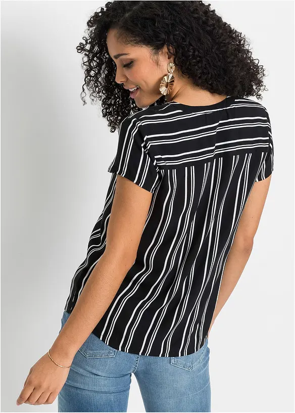 Blouse van viscose met korte mouwen, bonprix