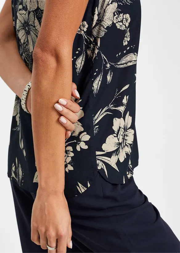 Viscose blousetop, bonprix