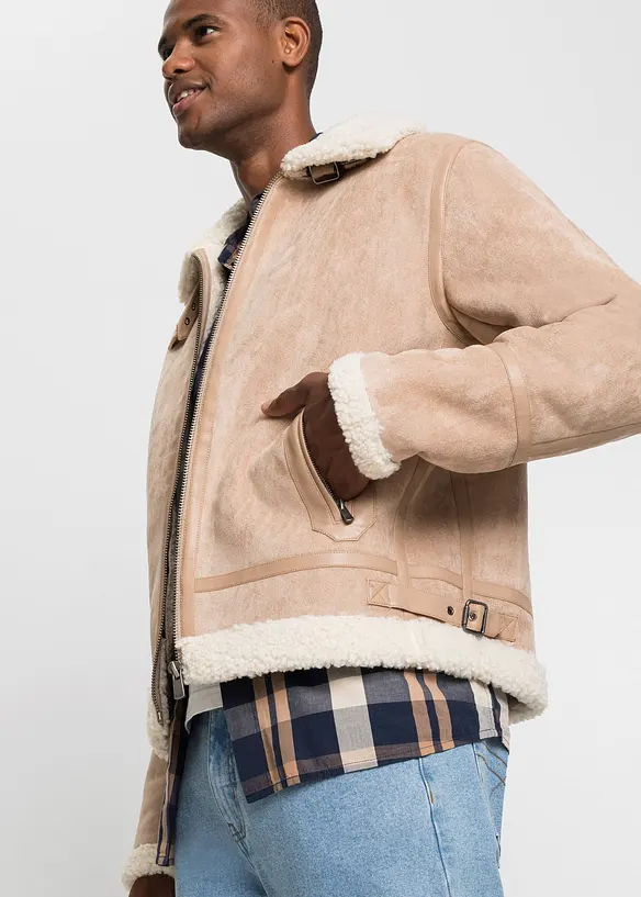 Korte imitatieleren jack met teddy voering, bonprix