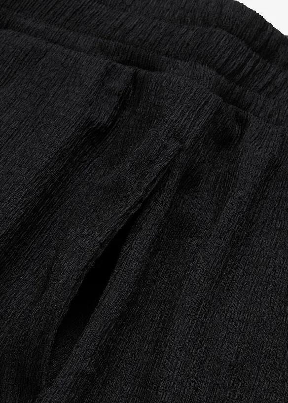 Instapshort van gestructureerde jersey en een hoge tailleband, bonprix
