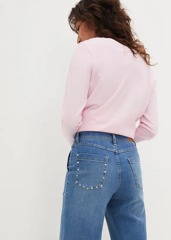 Wide leg mid waist jeans met studs, bonprix