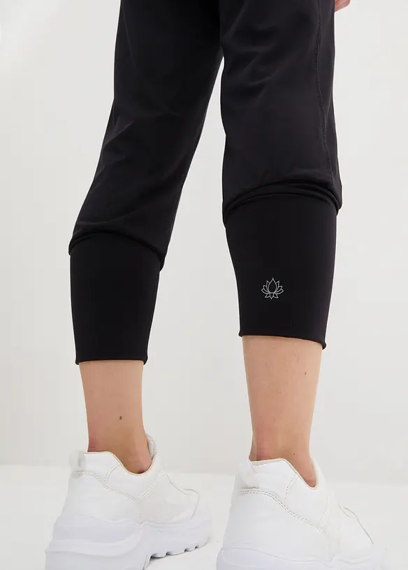 Ultrasofte harembroek in caprilengte, bonprix