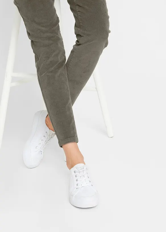 Corduroy broek met comfortabele tailleband, bonprix