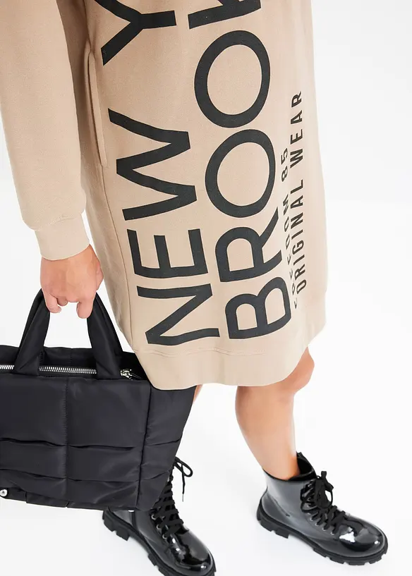 Oversized sweatjurk van een zachte katoenmix, bonprix