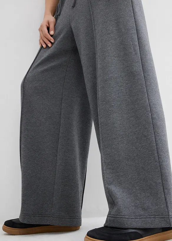 Joggingbroek in loose fit, bonprix