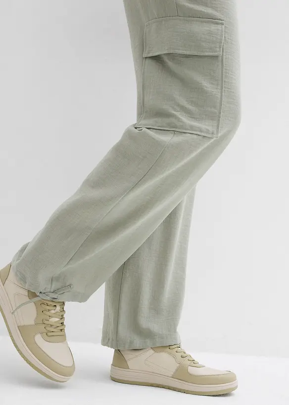 Cargo broek in vloeiende stof, bonprix