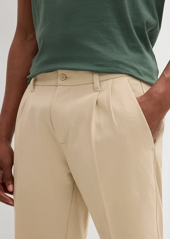 Chino bermuda met bandplooien, regular fit, bonprix