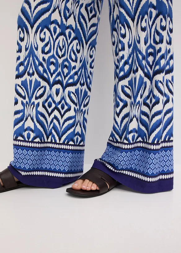 Gedessineerde jersey broek van een zachte viscosemix, bonprix