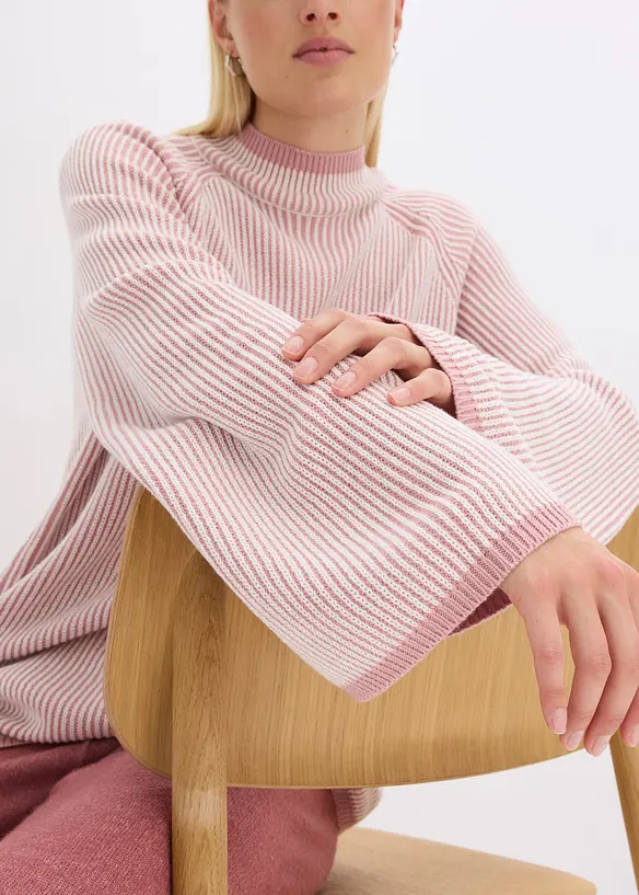 Oversized trui met opstaande kraag, bonprix