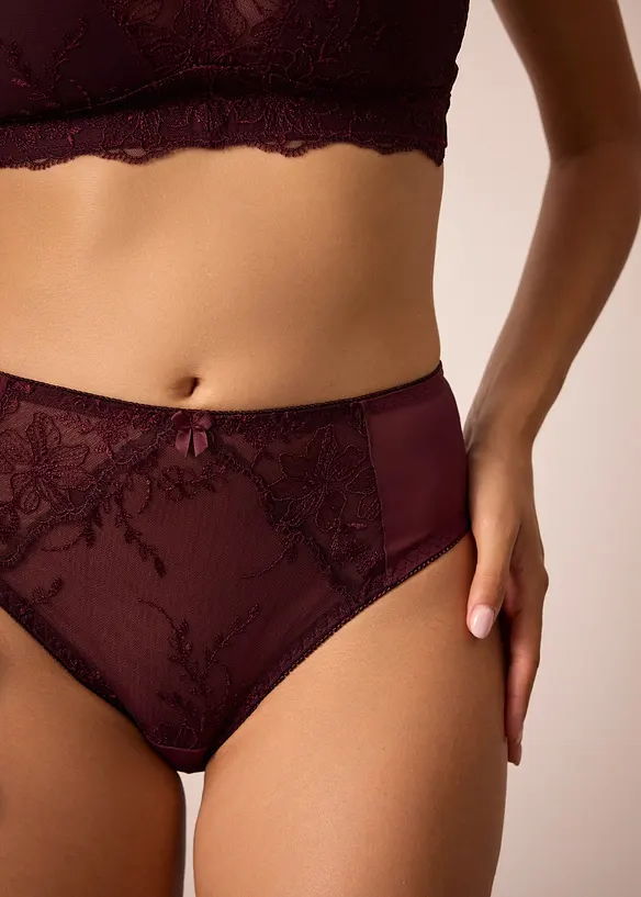 Maxislip met borduursel, bonprix