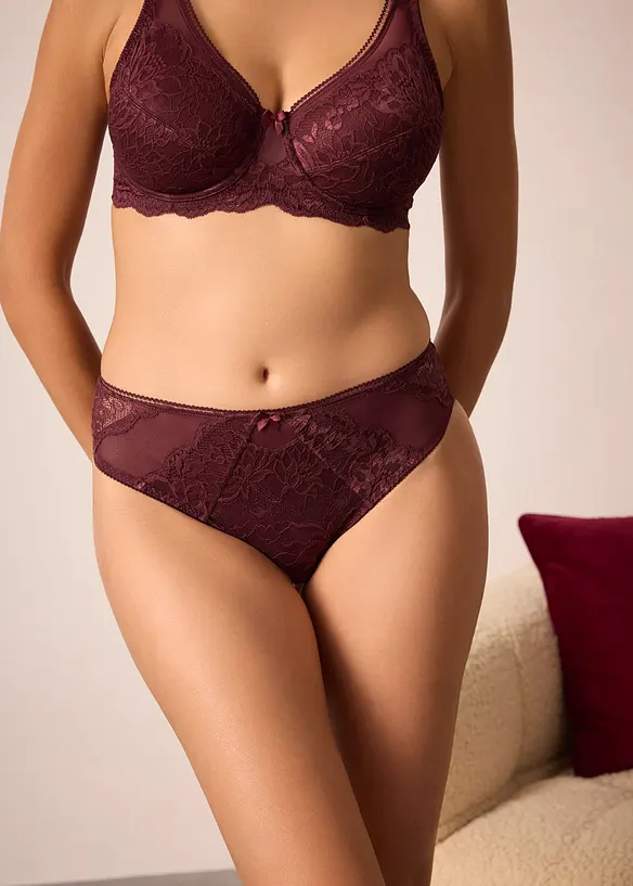 Maxislip met sierlijk kant, bonprix