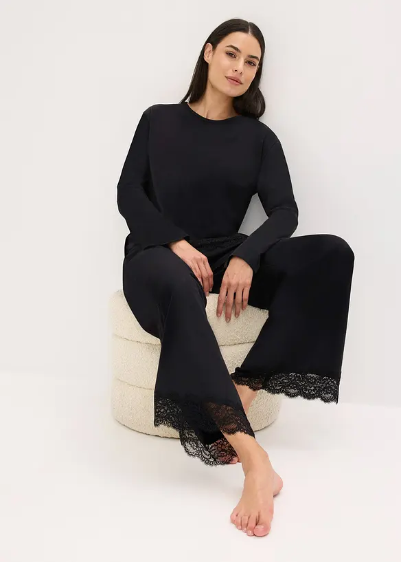 Pyjama met kant, bonprix