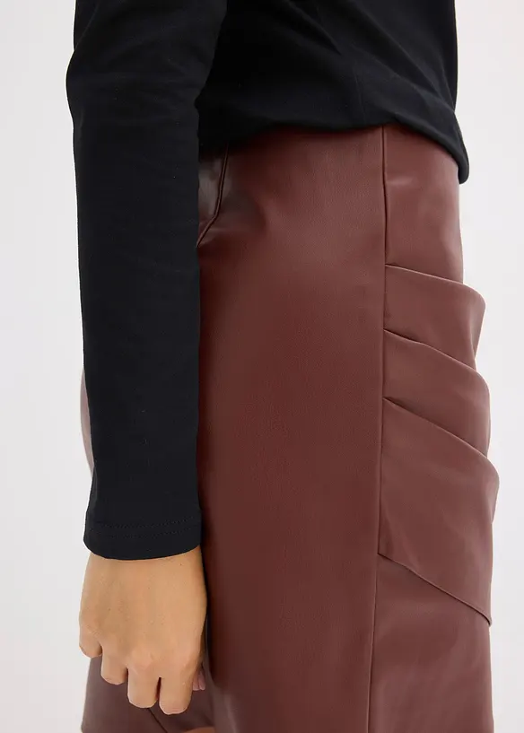 Korte imitatieleren rok, bonprix