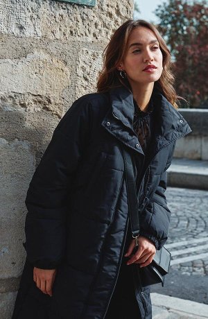 Dames - Lange gewatteerde oversized jas met elastische riem - zwart