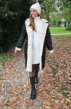Dames - Lange imitatie lammy coat - zwart/ecru