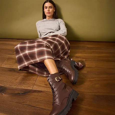 Dames - Veterboots - donkerbruin