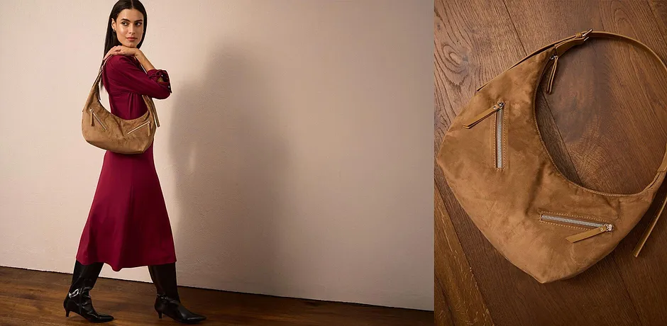 Elegant bordeauxrood jurkje, passend bij de bruine leren tas.
