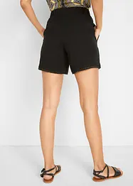 Jersey short in een viscosemix met een comfortabele band en kant, bonprix