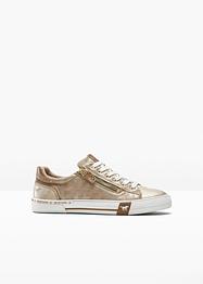 Sneakers van Mustang, Mustang