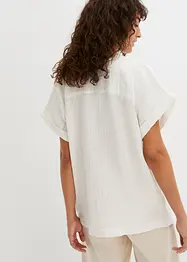 Mousseline blouse met knoopsluiting en zak, bonprix