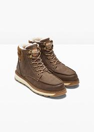 Veterboots van Mustang, Mustang