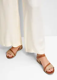 Sandalen van Mustang, Mustang