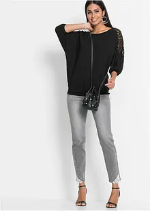 Oversized shirt met kant, bonprix