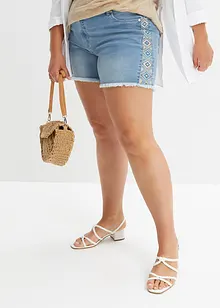 Jeans short met borduursel, bonprix