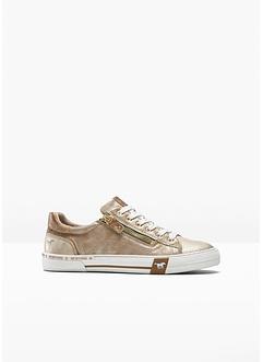 Sneakers van Mustang, Mustang