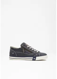 Sneakers van Mustang, Mustang