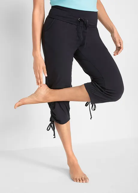 Capri met rijgkoordjes, bonprix