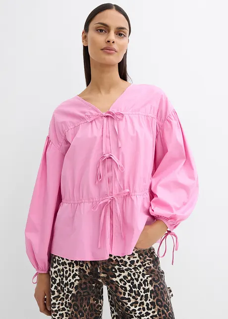 Blouse met strikjes, bonprix