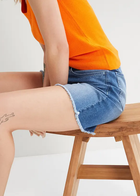 Stretch jeans short, mid waist, bonprix