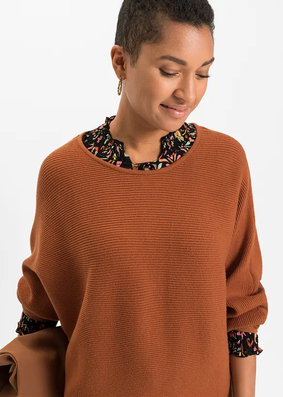 Geribde oversized trui in een viscosemix, bonprix