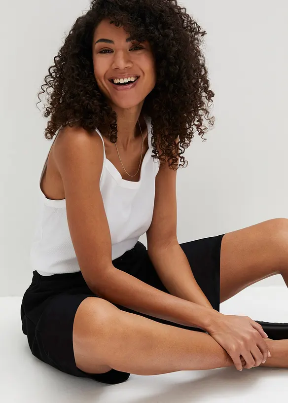 Sweat short met zakken, bonprix
