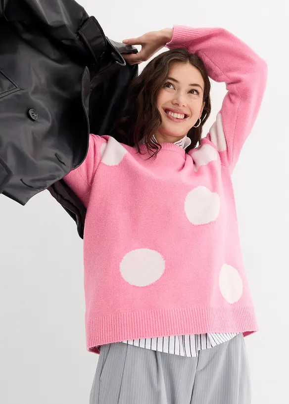 Oversized trui met stippen, bonprix