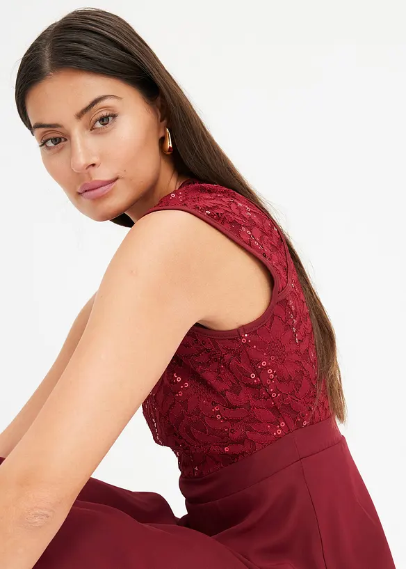Chiffon jurk met kant en geborduurde pailletten, bonprix