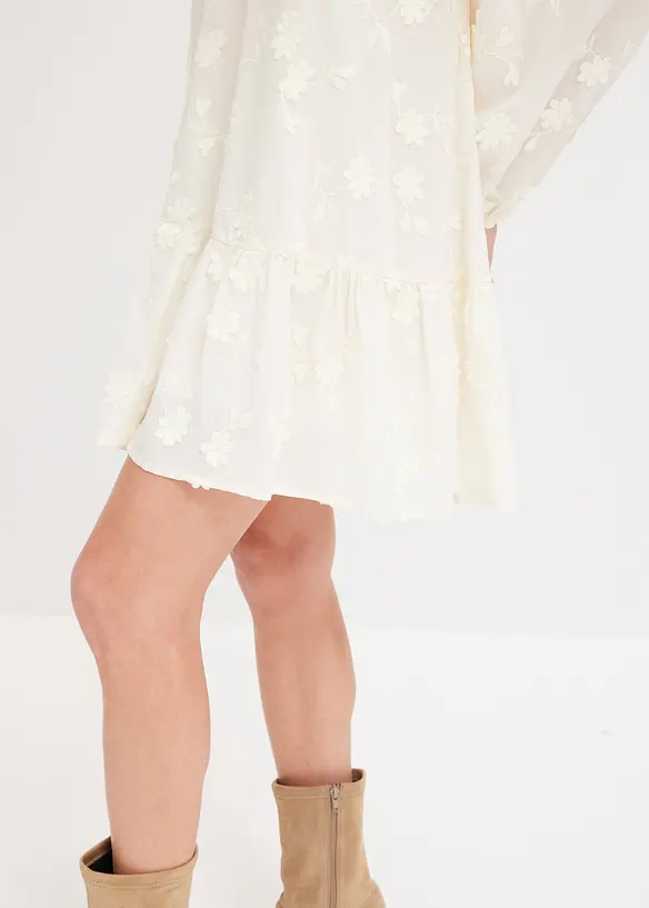 Jurk met bloemen-applicatie, bonprix