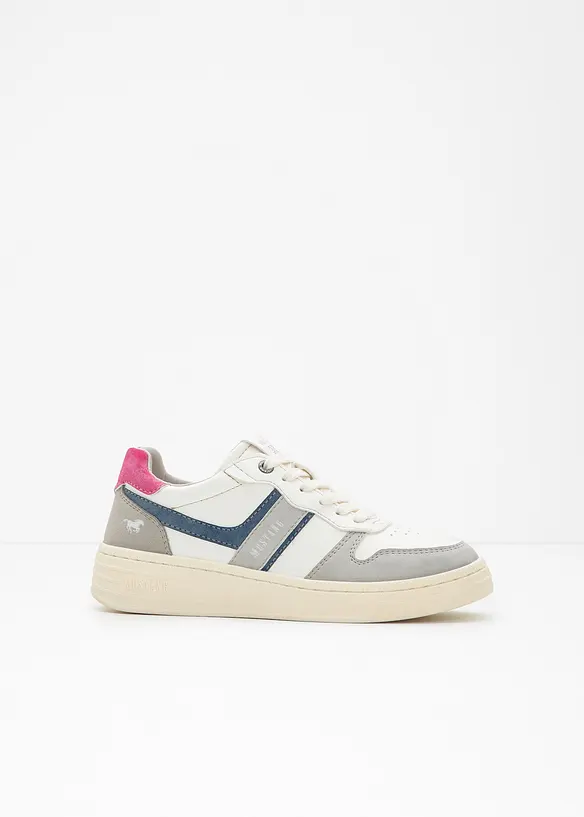 Sneakers van Mustang, Mustang