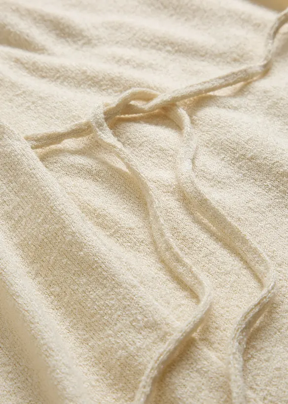 Shirt met strikdetail, bonprix