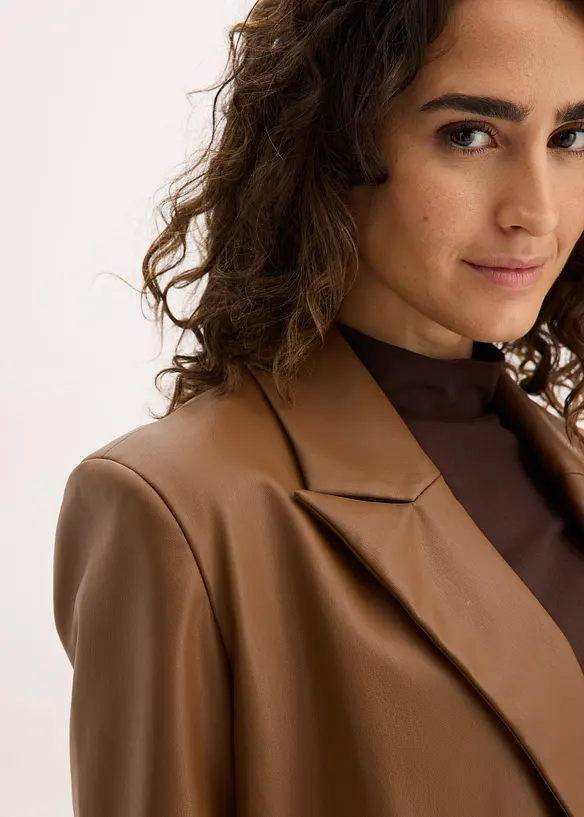Oversized blazer van imitatieleer, bonprix