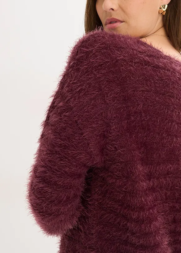 Lange fluffy trui, bonprix