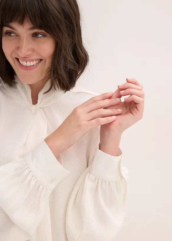 Blouse van soepelvallend satijn, bonprix