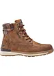 Boots van Mustang, Mustang